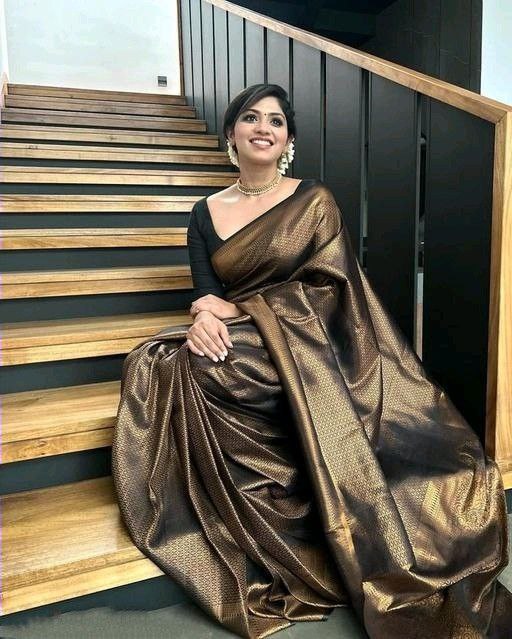Black Soft Silk Saree With Demure Blouse Piece