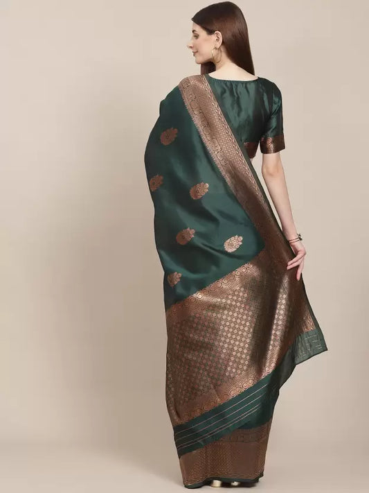 Green Soft Silk Saree With Demure Blouse Piece