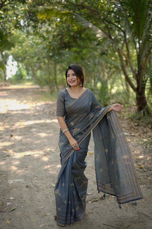 Granite Grey Tussar Silk Saree With Running Blouse Piece