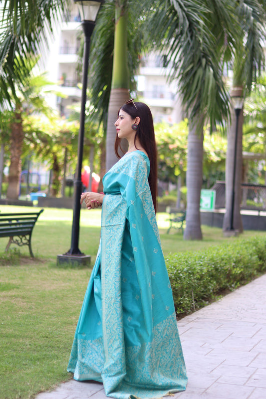 Firozi Handloom Woven Raw Silk Saree With Blouse Piece