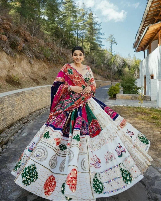 White Premium Elegant Mirror Work Lehenga Choli with Designer Dupatta for Festive Ethnic Wear for Women